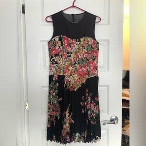 Sleeveless summer multicoloured dress size 8